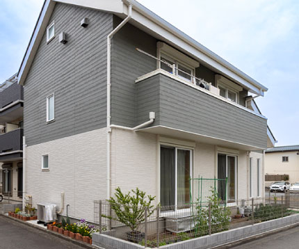 日当たりの良いテラス S様邸外観